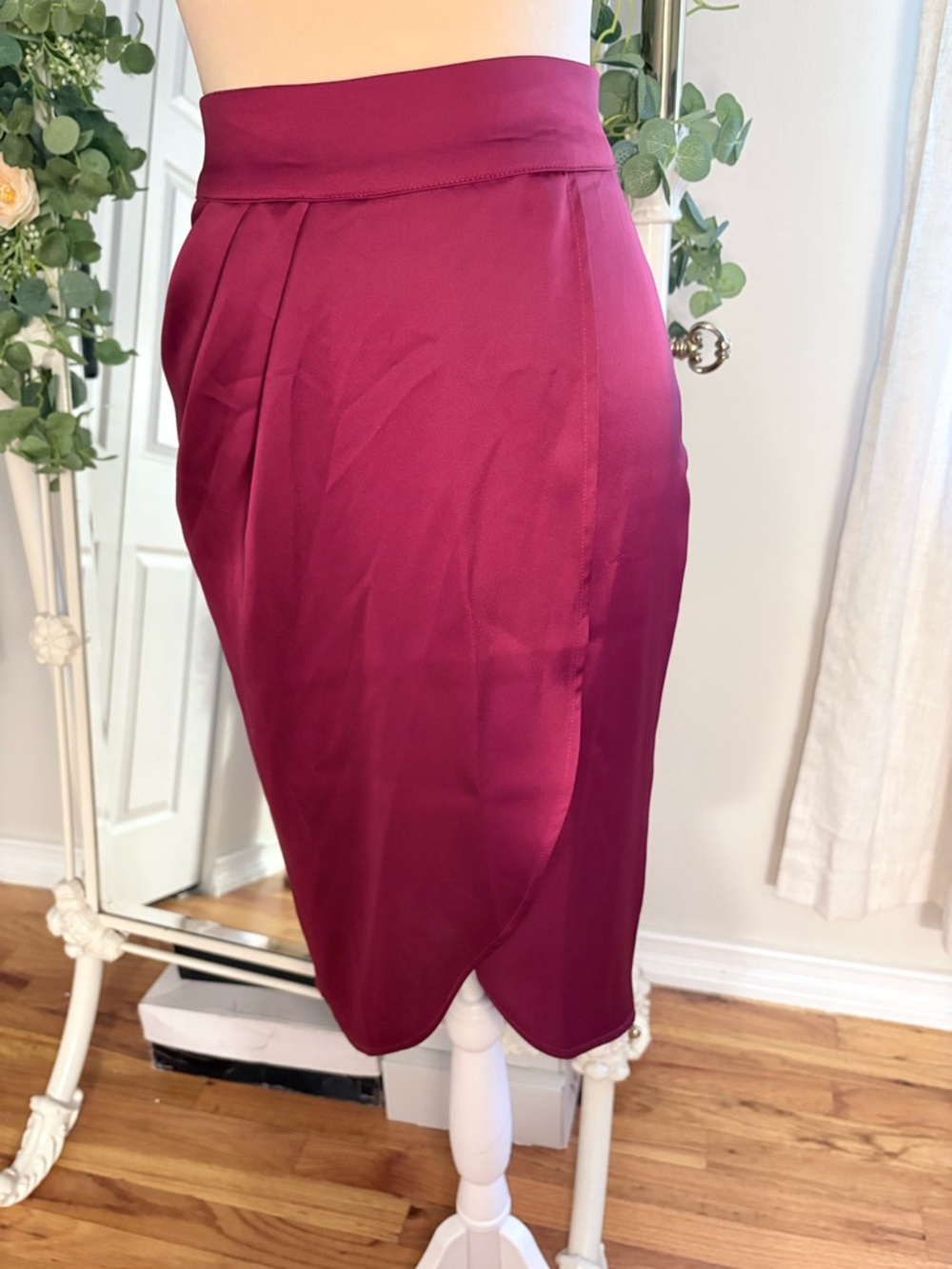 Sincerely Jules Vibrant Red Midi Skirt